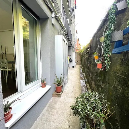 Lore - Parking Y Bicis Gratis *